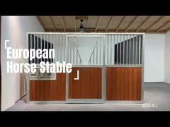 Mặt trước chuồng ngựa bằng kim loại thép mạ kẽm màu bạc, chịu lực nặng