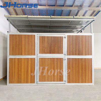 Thiết bị chăn nuôi thân thiện với môi trường Chuồng ngựa có mái che