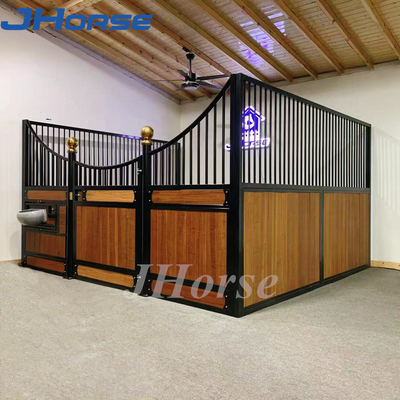 Mái nhà cưỡi ngựa Tiền chế miễn phí Chuồng ngựa Châu Âu Trang trại Chuồng ngựa Thiết bị