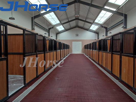 Vách ngăn phía trước Mặt tiền ngựa gỗ tùy chỉnh Tất cả các loại có sẵn