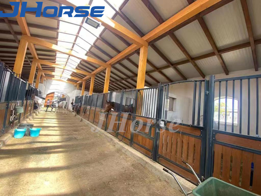 Khung thép ISO9001 Chuồng ngựa tre Châu Âu cao 1,5m-2,2m