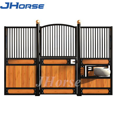 Phong cách Châu Âu 12 Chân Chuồng ngựa Mặt tiền Chuồng ngựa Cửa ra vào cho người cưỡi ngựa