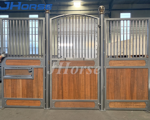 Tùy chỉnh châu Âu sang trọng cưỡi ngựa chuồng ngựa ổn định với feeders cỏ cỏ