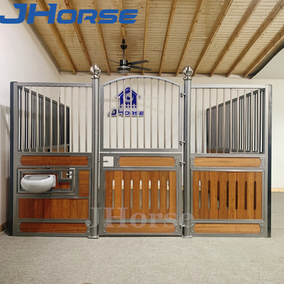 Cây ngựa châu Âu mạnh mẽ Căn nuôi thực tế xinh đẹp Dễ cài đặt