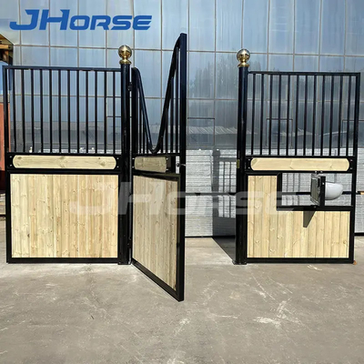 Sản phẩm xây dựng kinh tế Đồ cầm ngựa Hộp ổn định ngựa Được sử dụng Khu vực cưỡi ngựa