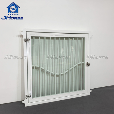 Các cửa sổ chuồng ngựa có thể tùy chỉnh với kết thúc nhựa