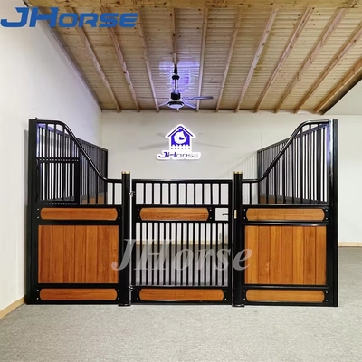 Customized Color Horse Đường trước ổn định 2,2m Cao độ bột phủ ốp ốp ốp ngựa châu Âu