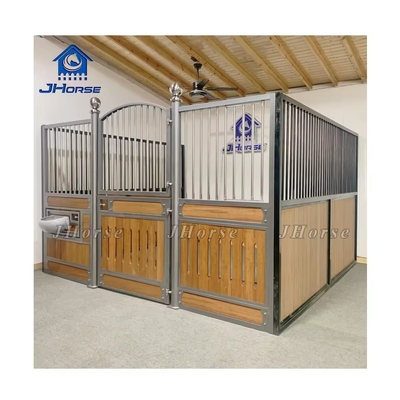 Căn ngựa châu Âu với các tấm phía trước bằng tre hàn có thể tùy chỉnh chiều dài 4,0m kết thúc kẽm