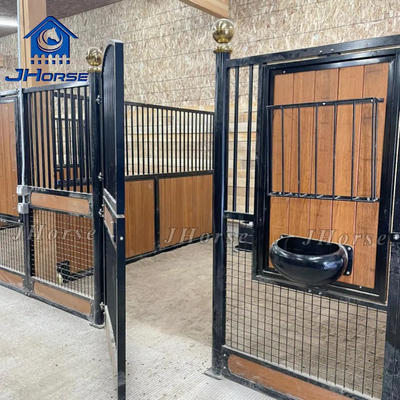 Custom nội thất cưỡi ngựa bền chống rỉ sét Thép ngựa ổn định