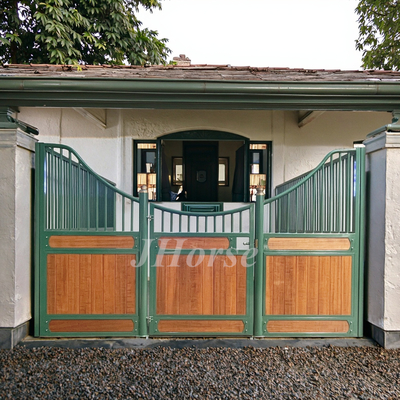 Premium Heavy Duty Galvanized Steel Adjustable Indoor Horse Stall Panels For Stable And Barn Use Equestrian Equipment